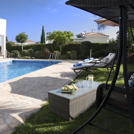 Villa Alysia By Ezoria Villas Coral Bay Zewnętrze zdjęcie