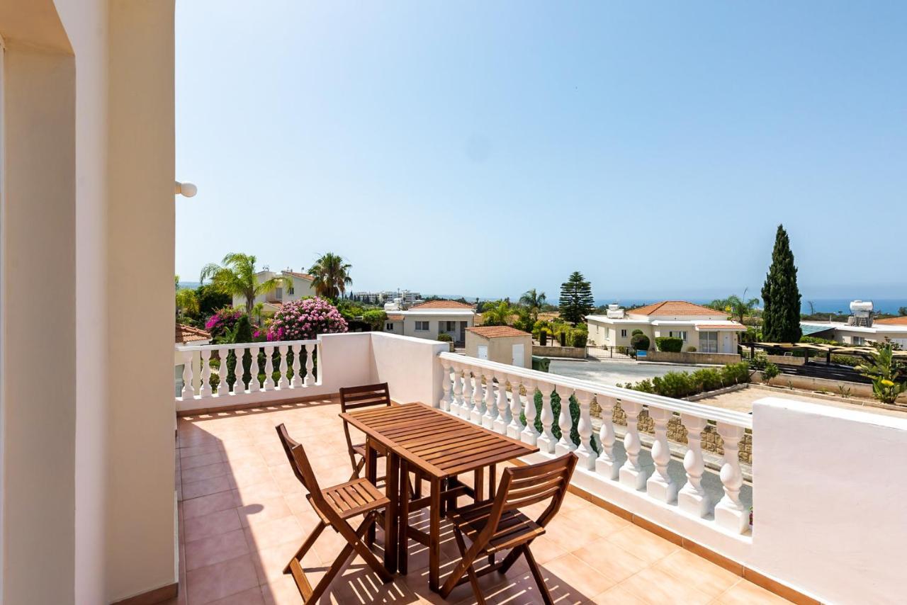 Villa Alysia By Ezoria Villas Coral Bay Zewnętrze zdjęcie