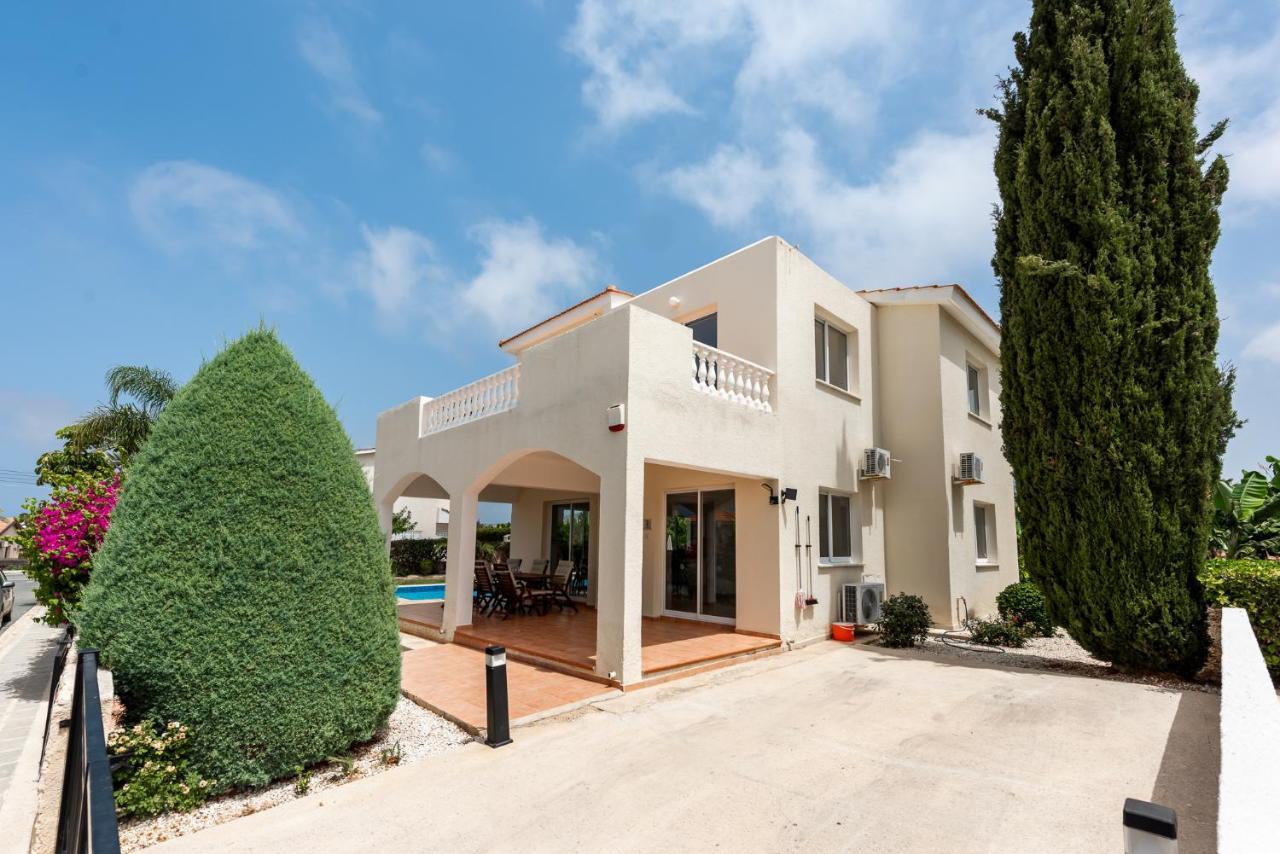 Villa Alysia By Ezoria Villas Coral Bay Zewnętrze zdjęcie